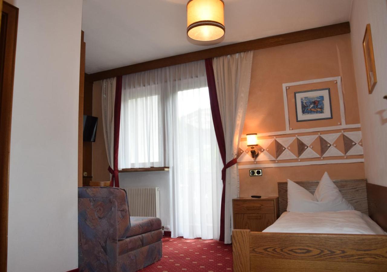 Hotel & Residence Egger Villandro Luaran gambar